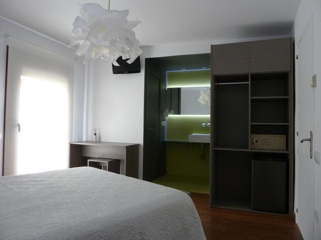 Hotel Casa Domenc Aren الغرفة الصورة