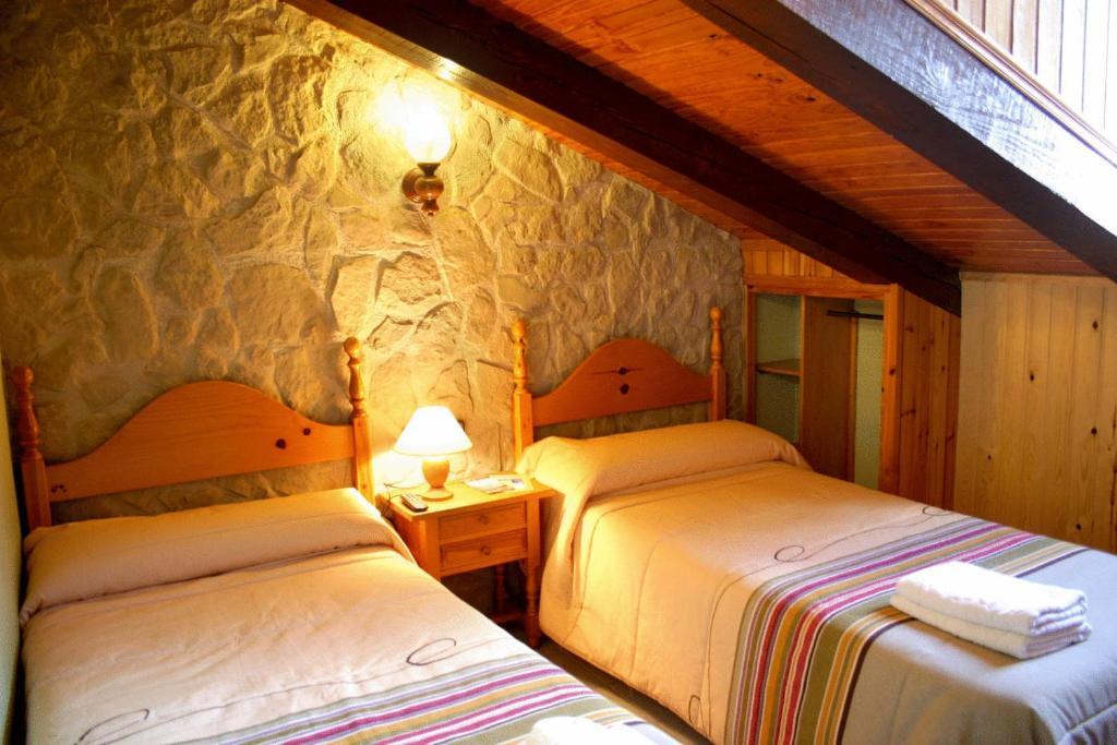 Hotel Casa Domenc Aren الغرفة الصورة